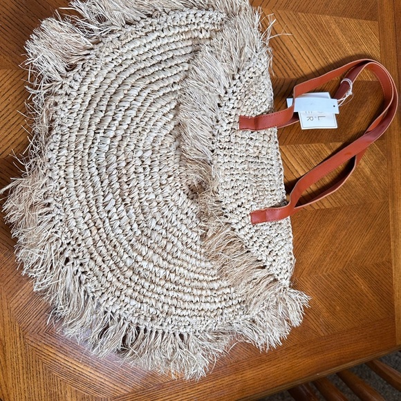 Straw Fringe Moon Tote - Picture 12 of 16